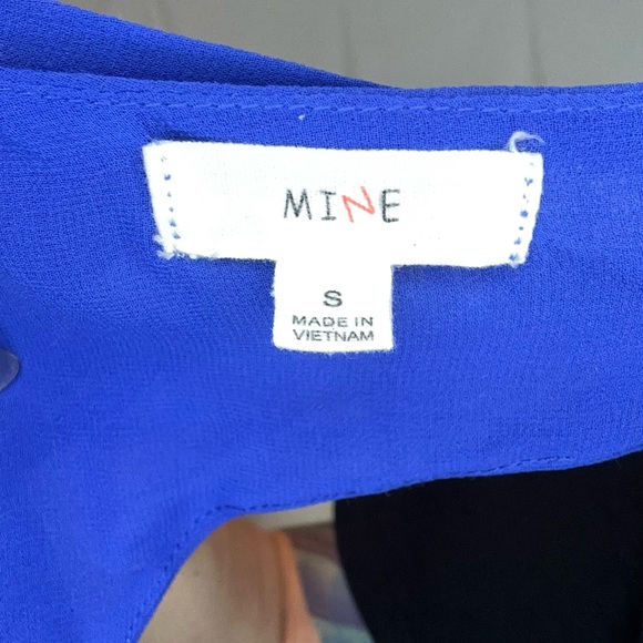 Blouses/flannels/button downs-2 for $20 or 3 for $30 (Mix & Match) - Picture 6 of 6